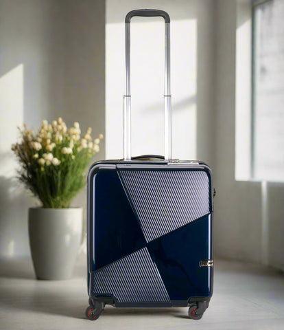 Hideo Wakamatsu Max Cabin Navy
