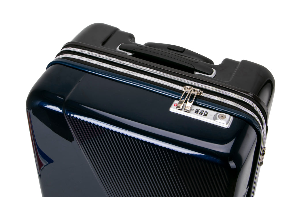 Hideo Wakamatsu Max Cabin Navy