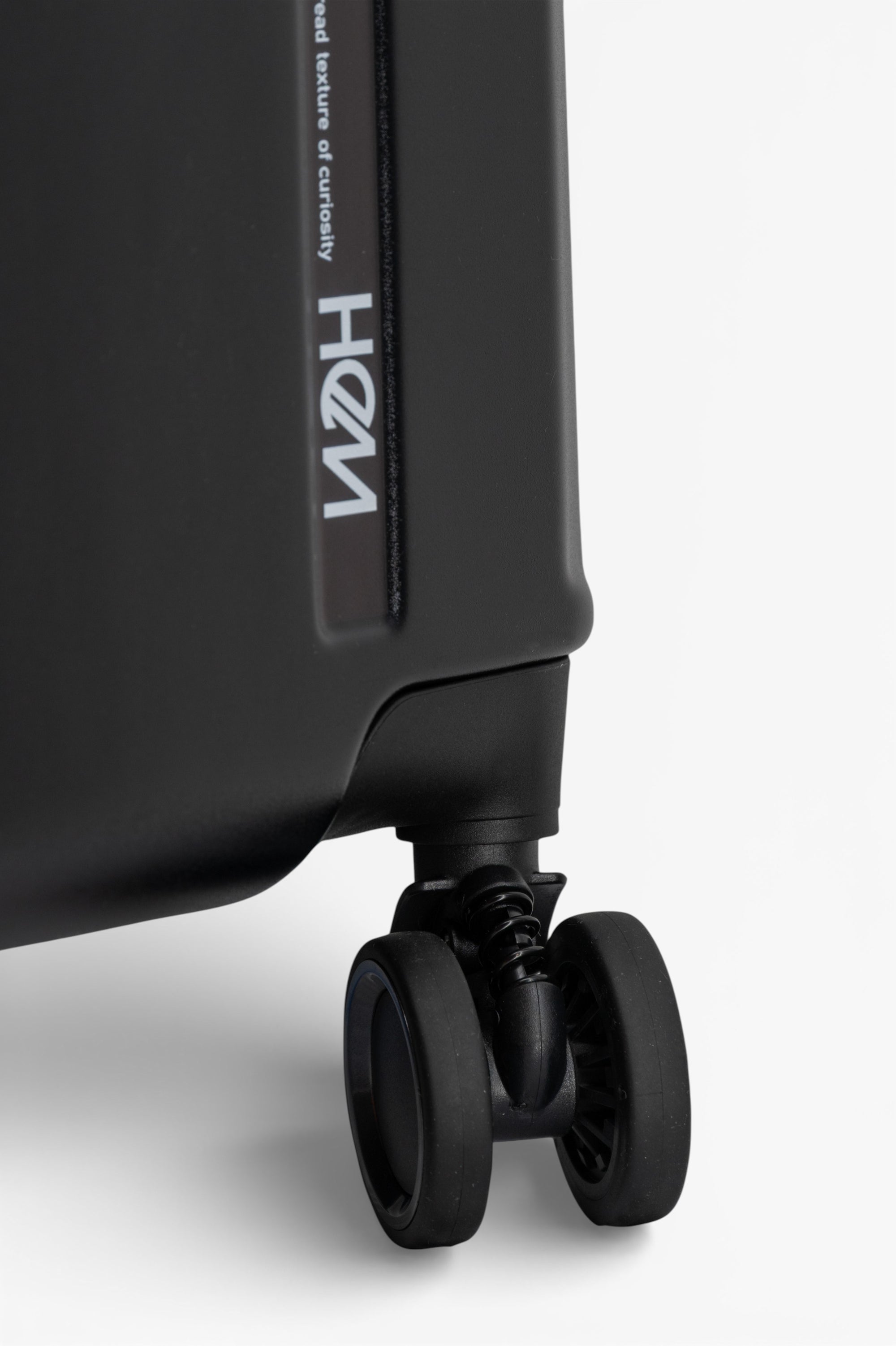 HEM Open-Top Carry-on