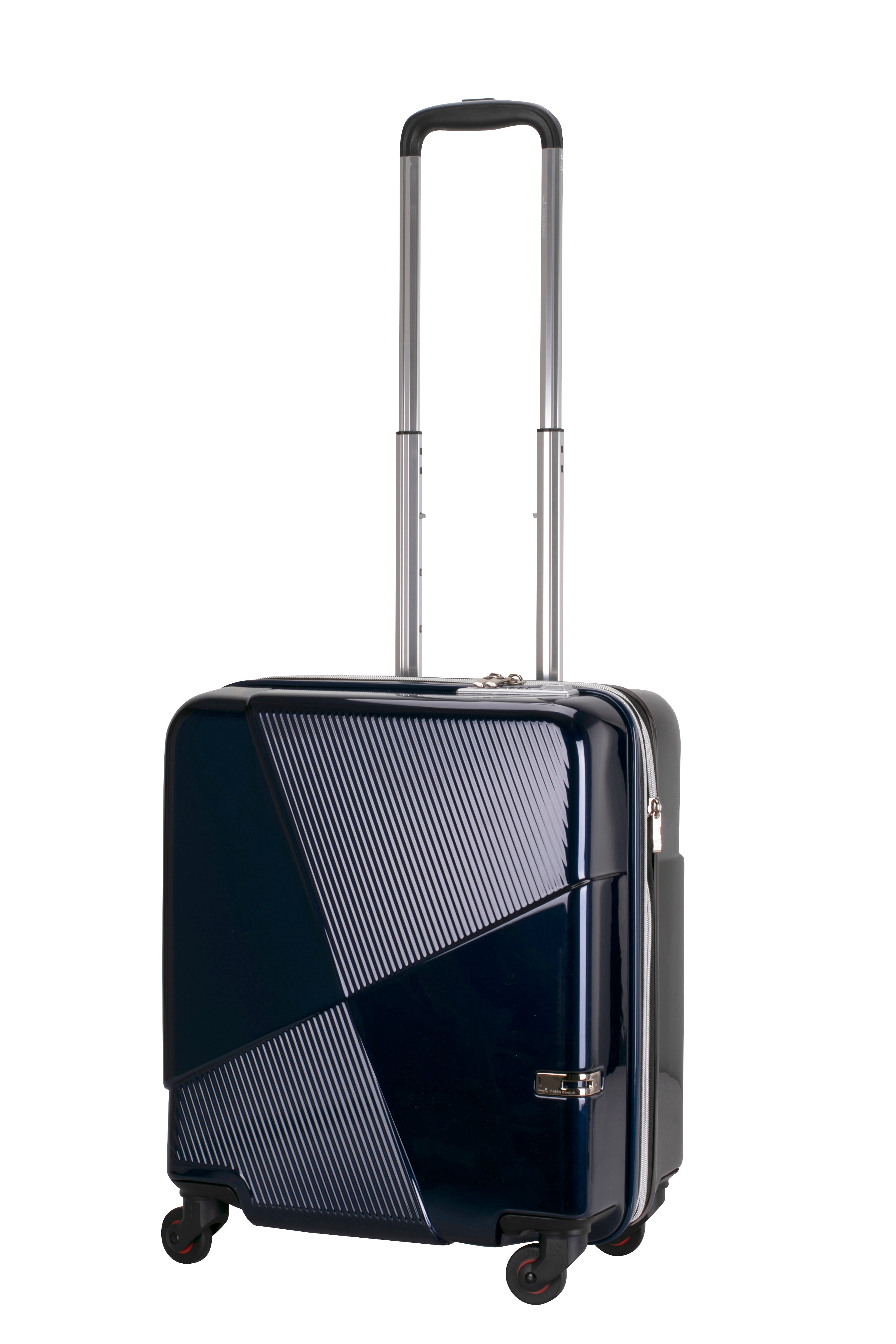 Hideo Wakamatsu Max Cabin Navy